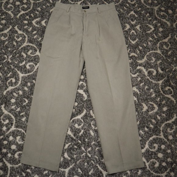 Dockers Khaki Micro Pattern Pleat - Picture 3 of 6